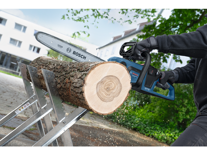 Akumulatorska verižna žaga Bosch GKE 18V-40, 06008D3040